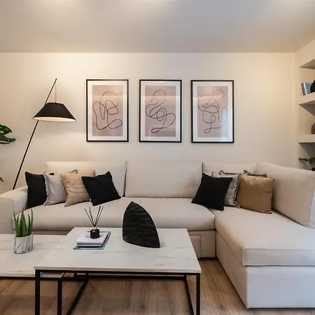 Fancy In The Heart Of Apartment